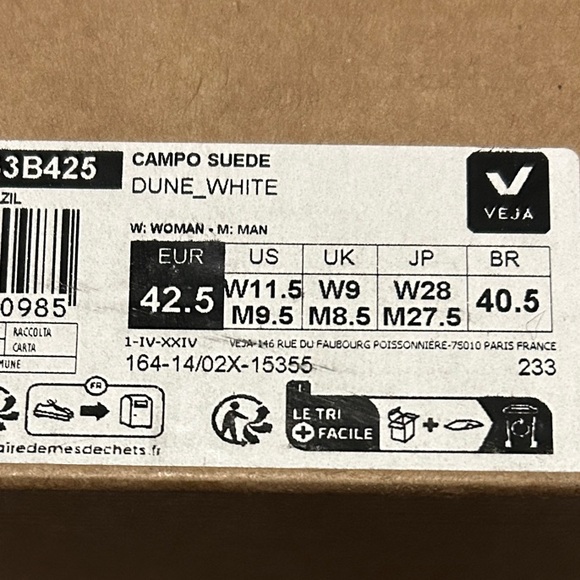 New! Veja Dune/White Suede Sneakers - Picture 2 of 7